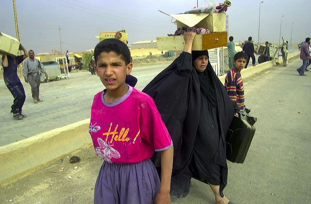 Iraqi Children-Photographs of the Children in Iraq-William E. Thompson