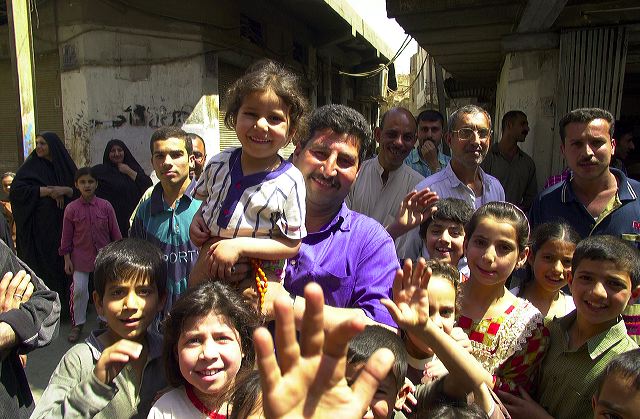 Iraqi Children-Photographs of the Children in Iraq-William E. Thompson