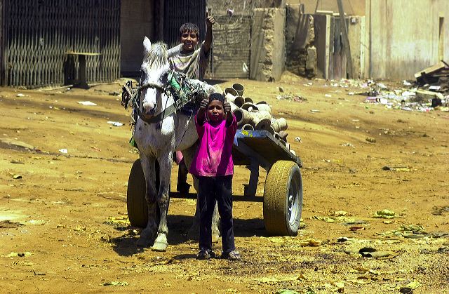 Iraqi Children-Photographs of the Children in Iraq-William E. Thompson