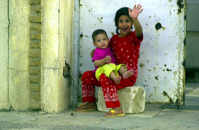 Iraqi Children-Photographs of the Children in Iraq-William E. Thompson